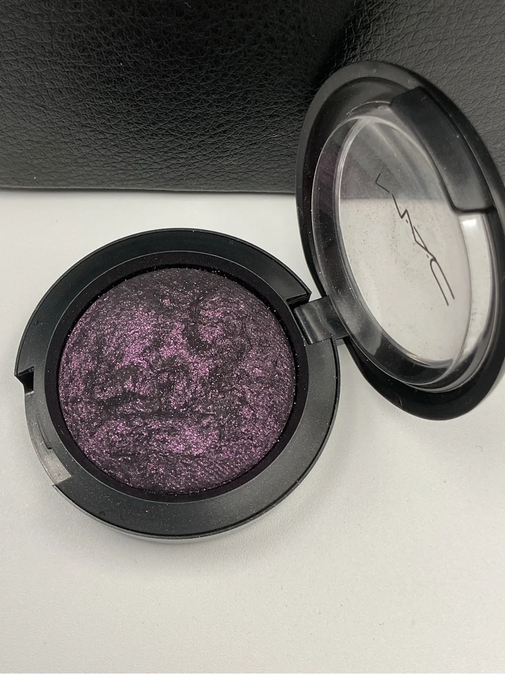 MAC Cosmetics Mineralize Eyeshadow in Young Punk - BNWOB & Limited Edition